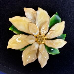 White Poinsettia Enameled Brooch in Gold Tone Lapel Pin 2.5" x 2.5"
